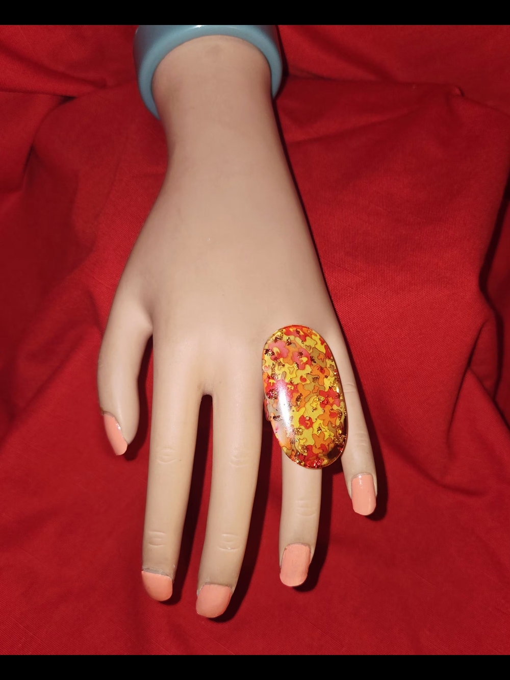 VINTAGE Yellow-Orange Floral Statement Ring SIZE 7